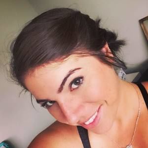 Meet your Posher, Brittney